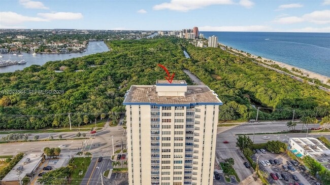 Building Photo - 3000 E Sunrise Blvd