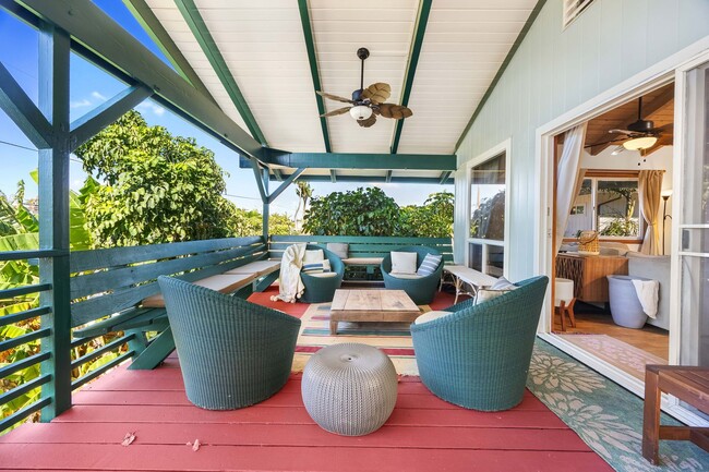 Building Photo - 59-018 Holawa St