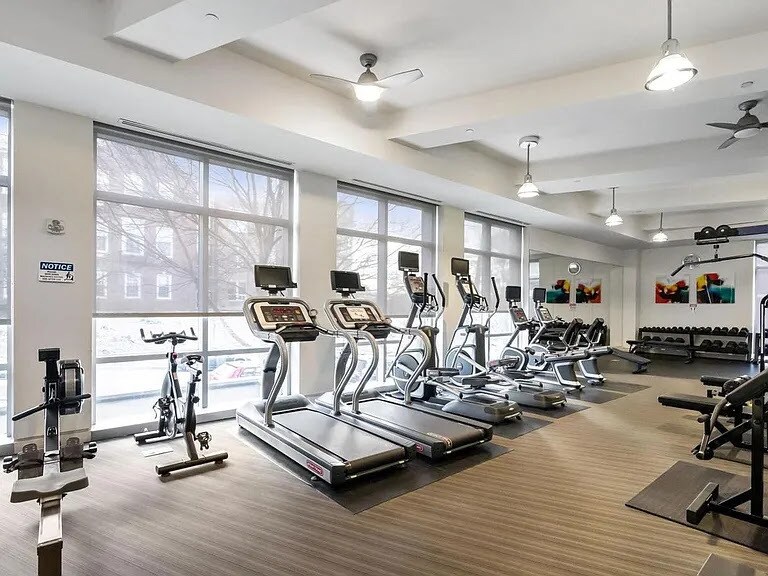 Building Photo - 4101 Albemarle St NW