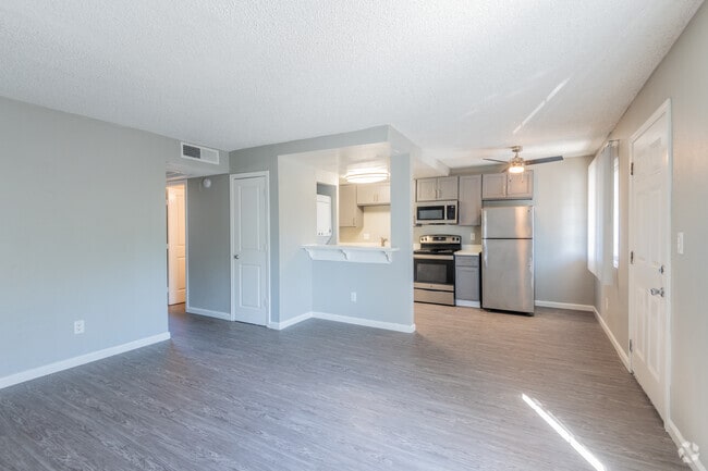 1BR, 1BA - Vantage Apartments