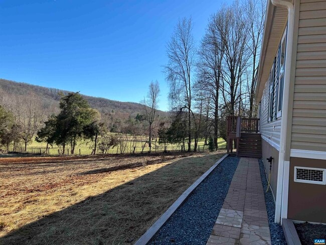 Building Photo - 3123 Scottsville Rd