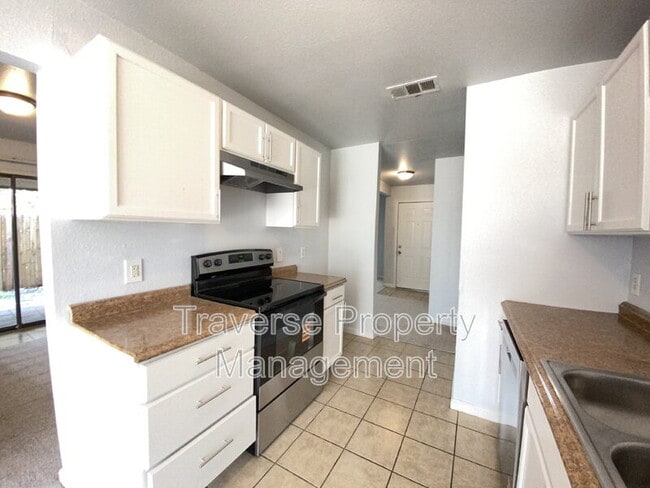 Building Photo - 7414 Emory Oak Ln