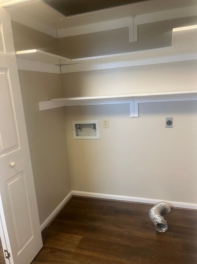 Building Photo - Split foyer 3 bedroom home in quiet area with bonus room, large yard, 2-car garage $2200