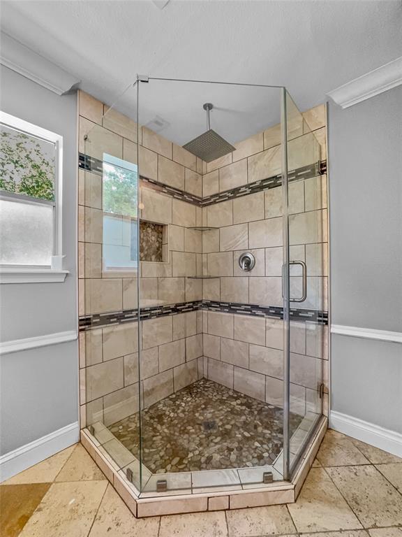 Building Photo - 8214 Roebourne Ln