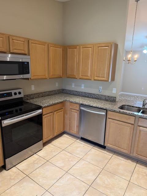 Building Photo - 55 Pine Haven Dr