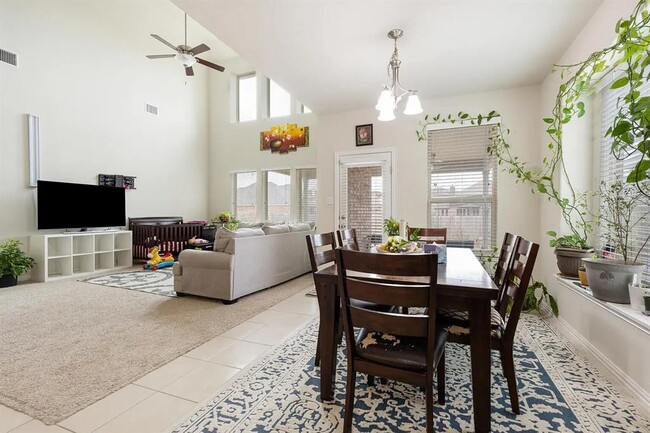 Building Photo - 3728 Mineral Dr