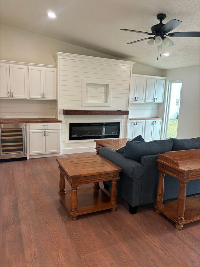 Building Photo - 2809 Lagoon Knoll Dr