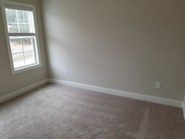 Building Photo - 2305 Brookville Dr