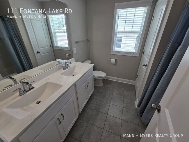 Building Photo - 111 Fontana Lake Rd