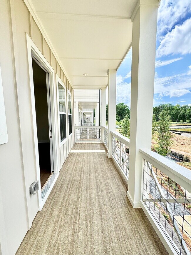 Building Photo - Your Alpharetta Retreat Awaits – Elegant T...