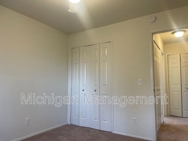 Building Photo - 59425 10 Mile Rd