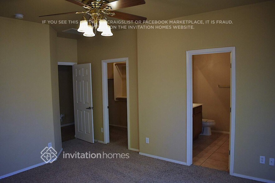 Building Photo - 309 S 117th Dr