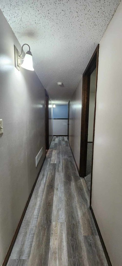 Building Photo - Spacious Home for Rent!