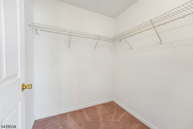 Building Photo - 26 DeCroce Ct