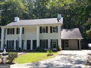 Building Photo - 112 Villas Ln