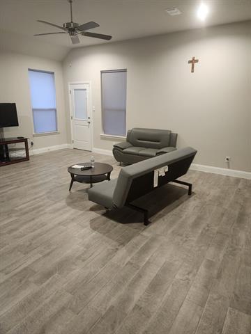 Building Photo - 1600 Razorbill Rd