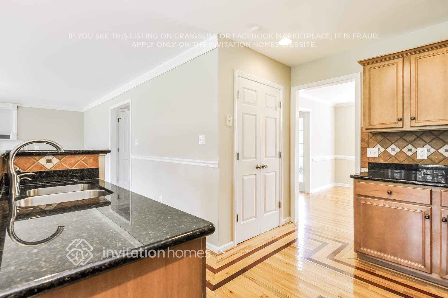 Building Photo - 129 Rustic Ln