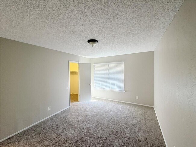 Building Photo - 9626 Covey Ridge Ln