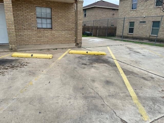 Building Photo - 3005 E Price St