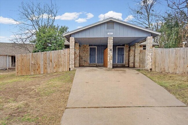 Building Photo - 817 Sirocco Dr