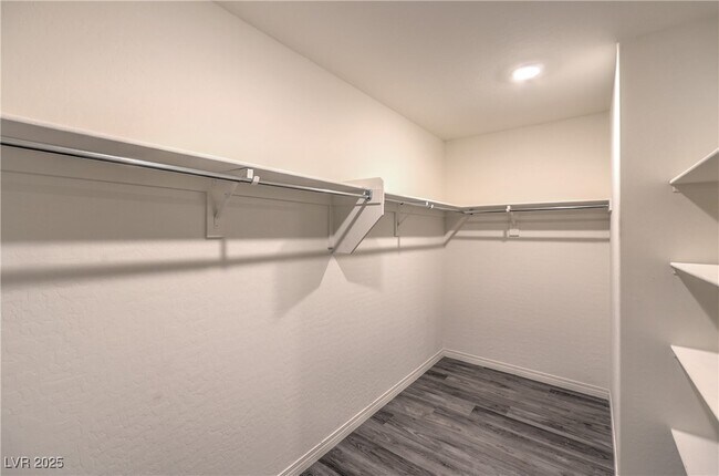 Building Photo - 4223 Wind Mesa Dr