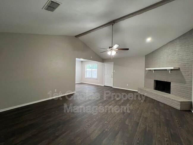 Building Photo - 709 Fair Meadows Dr