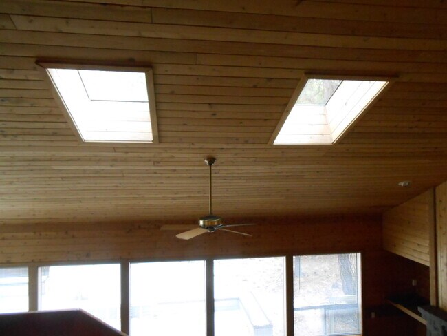 Building Photo - 13784 Partridge Foot