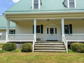 Building Photo - 12104 Weyanoke Rd