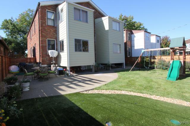 Building Photo - 3963-3965 Fillmore St