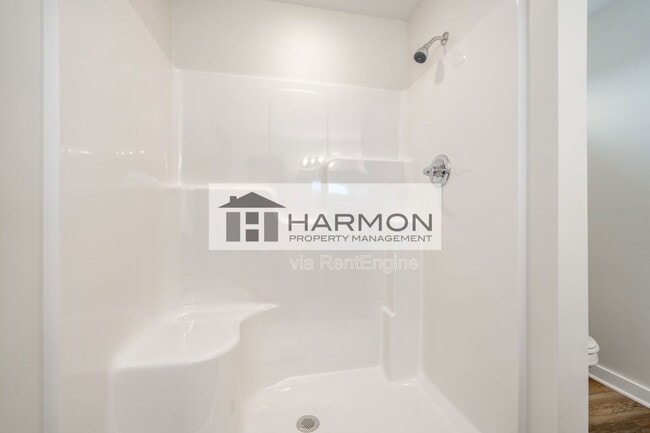 Building Photo - 2078 N Reece Ct