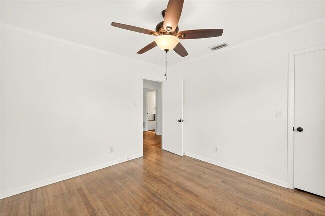 Building Photo - 4214 Woodcrest St