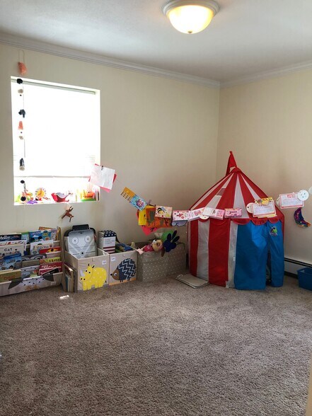 Building Photo - 14 Westford St