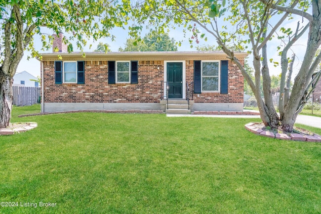 Primary Photo - 5911 Carmelwood Cir