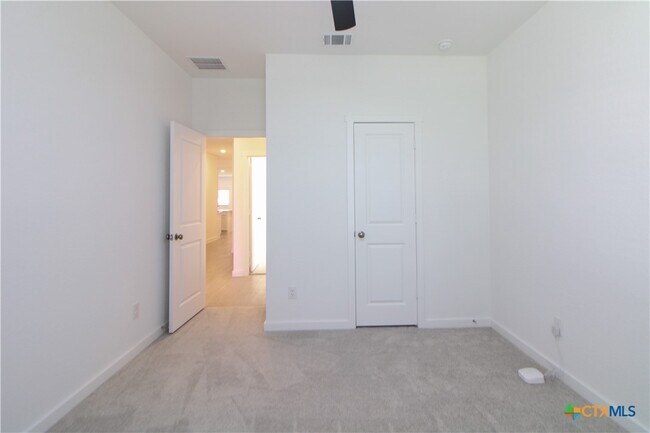 Building Photo - 5128 McKittrick