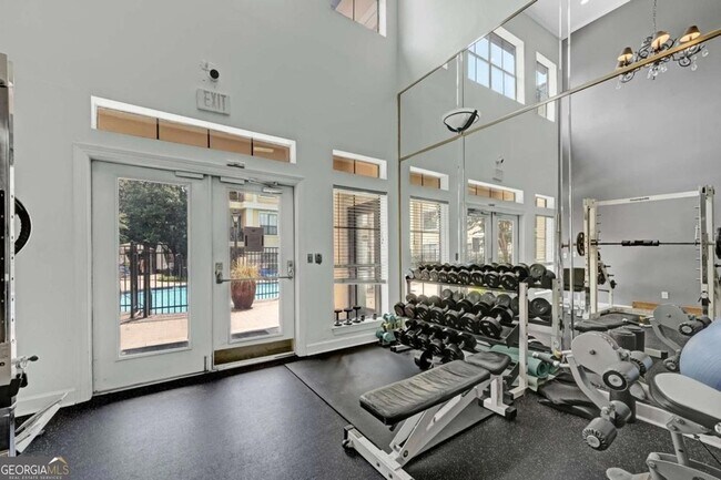 Building Photo - 3777 Peachtree Rd NE