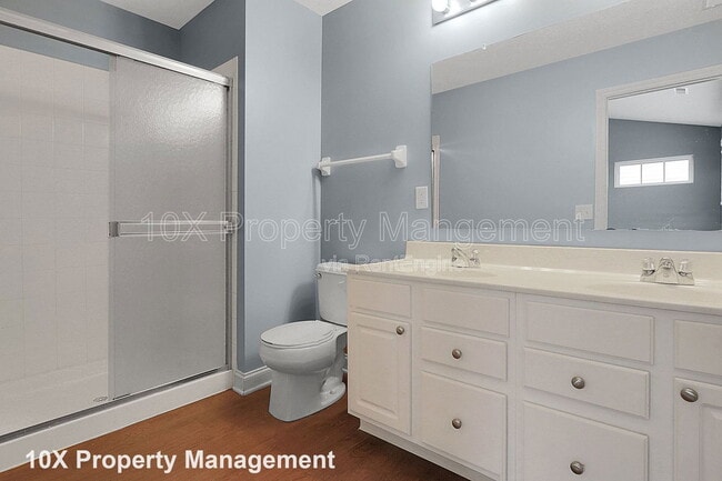 Building Photo - 1442 Bloomington Blvd