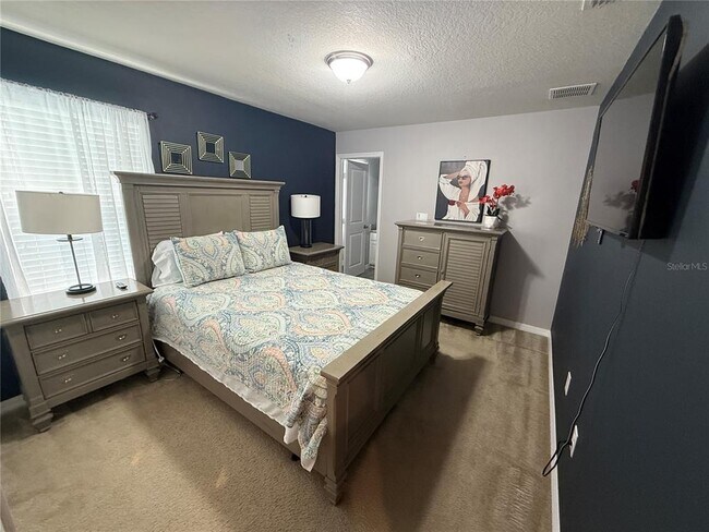 Building Photo - 5151 Adelaide Dr