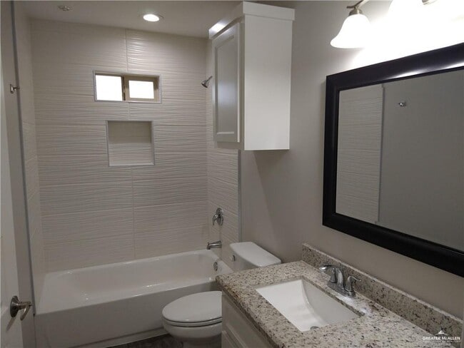Building Photo - 2210 Taxco Ct