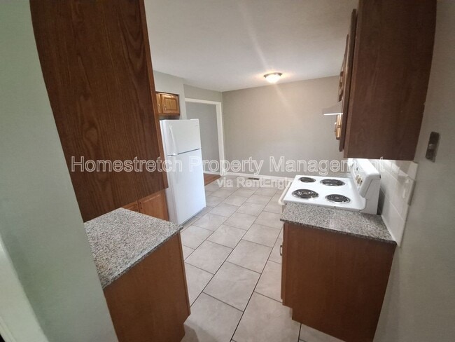 Building Photo - 1354 Cabrillo Dr