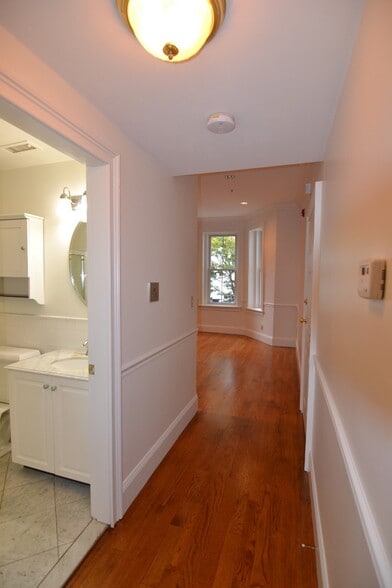Building Photo - 1615 Tremont St