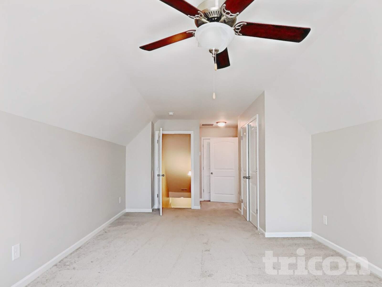 Building Photo - 7 Carrington Way