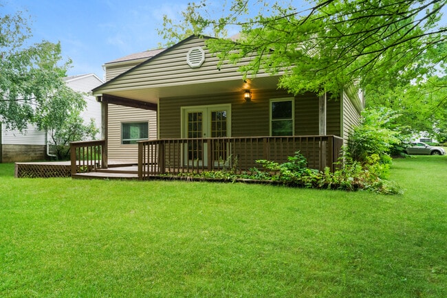 Building Photo - 8067 Buckland Dr