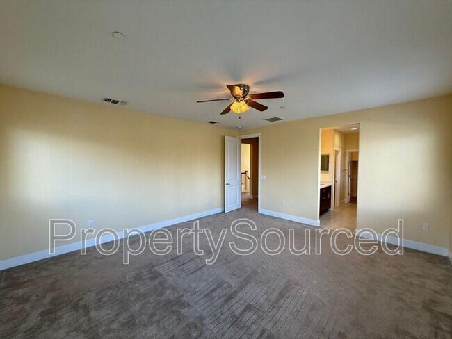 Building Photo - 18517 Admiral Way
