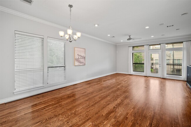 Building Photo - 1409 Rosedale St