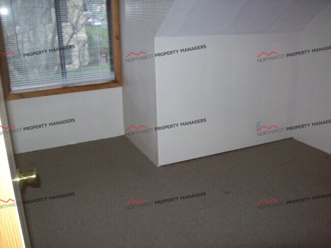 Building Photo - STATUS: *AVAILABLE*   | R163A | $1895