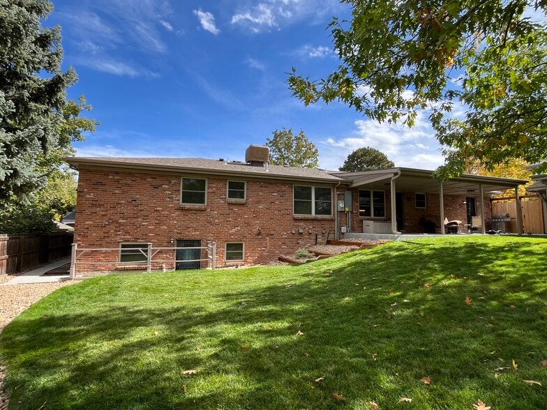 Back of the house. Door to unit is in lower left. - 3061 Oak St
