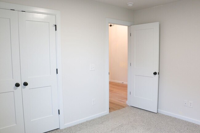 Building Photo - Brand New Home in Shawnee!