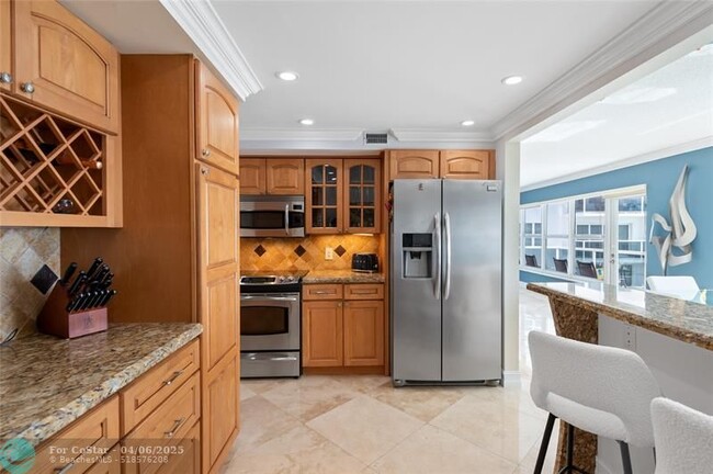 Building Photo - 3500 Galt Ocean Dr