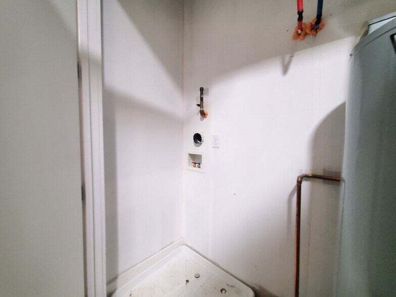 Unit 102 - 409 Ocean Ave
