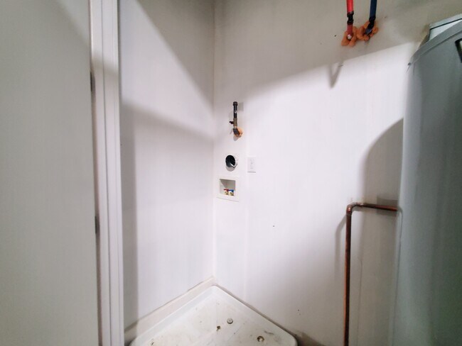 Unit 102 - 409 Ocean Ave